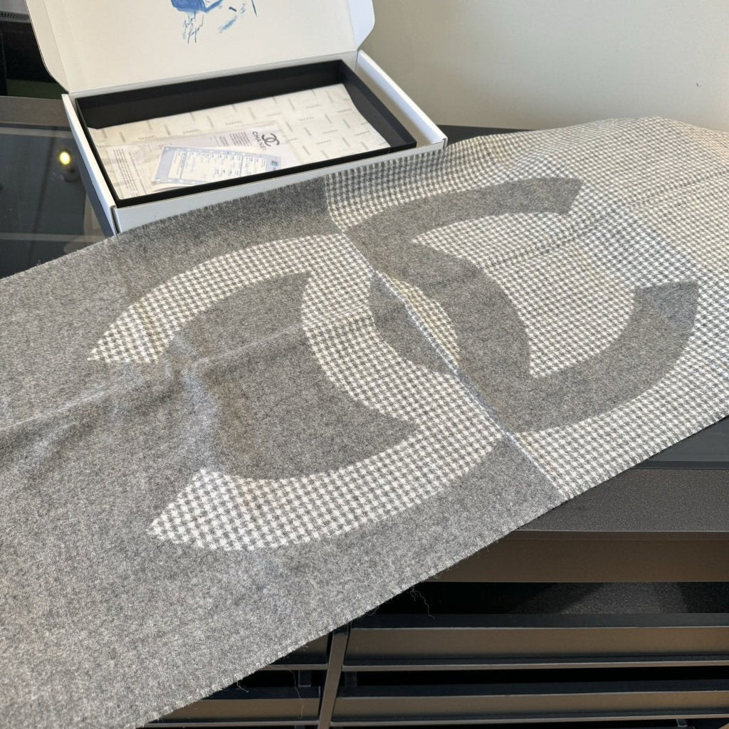 Chanel Houndstooth Fringed Scarf product image 11, provided for visual reference and product detail review