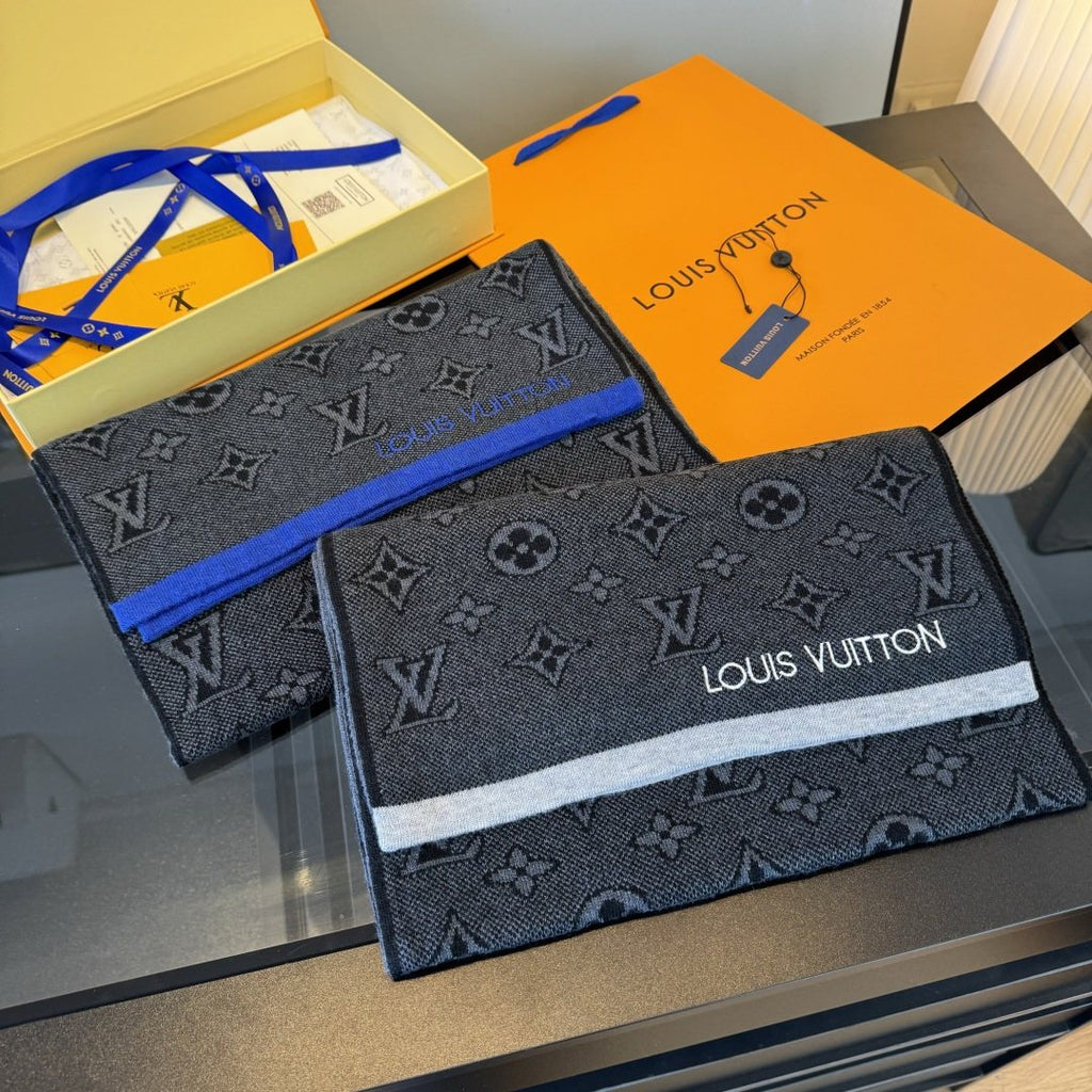 Louis Vuitton Gray Knit Scarf with Contrast Trim product image 8, provided for visual reference and product detail review