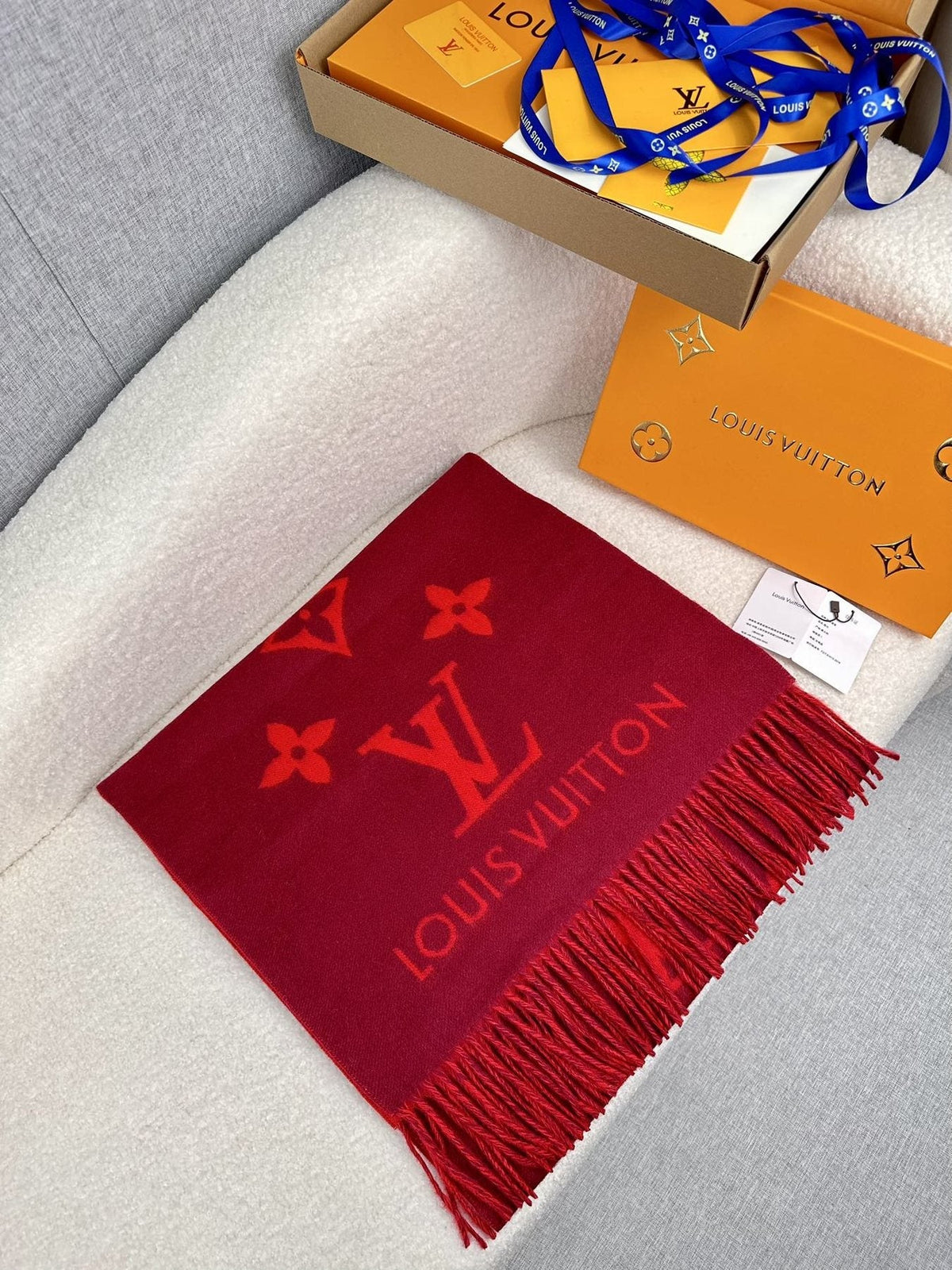 Louis Vuitton Oversized Wordmark Reversible Fringe Scarf product image 3, provided for visual reference and product detail