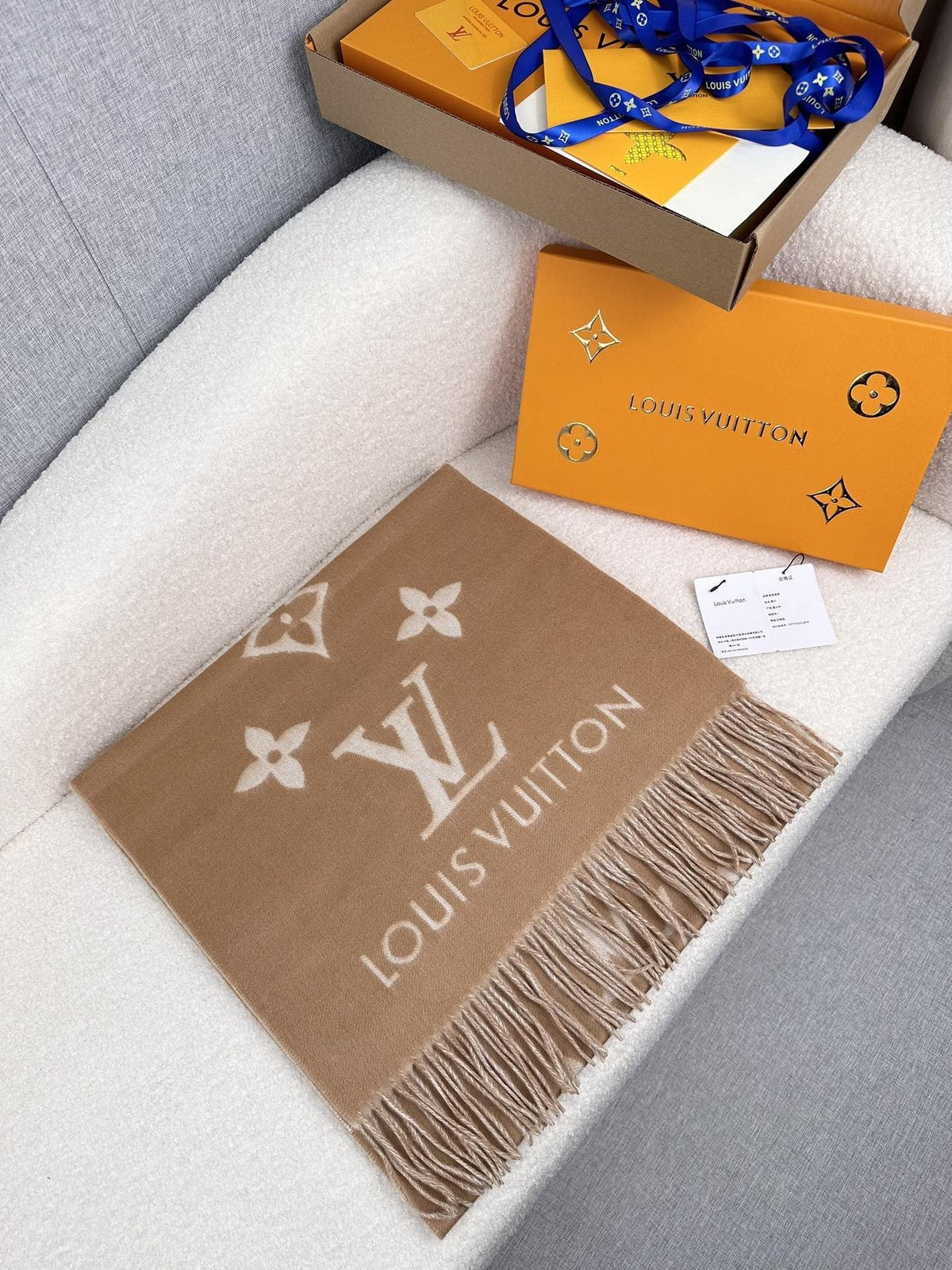 Louis Vuitton Oversized Wordmark Reversible Fringe Scarf product image 10, provided for visual reference and product detail