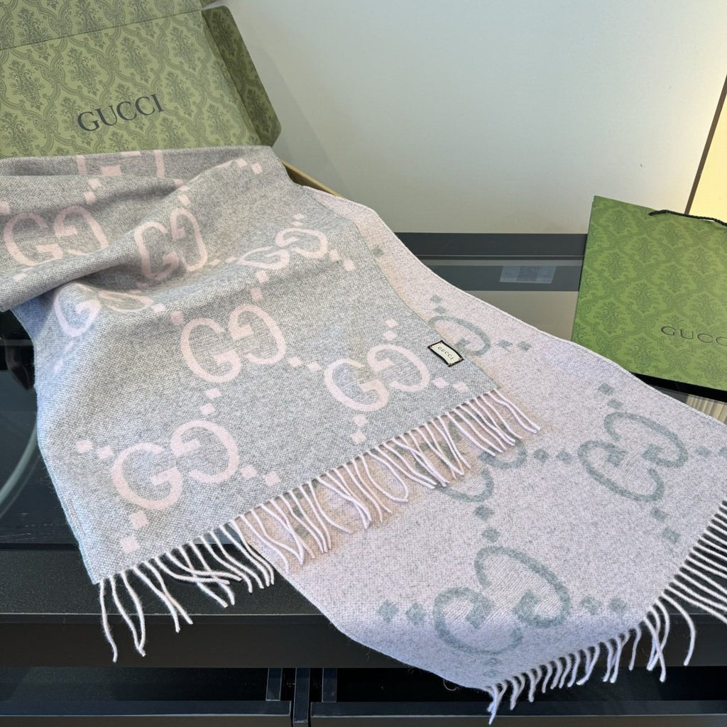Gucci Fringed Interlocking Motif Scarf product image 8, provided for visual reference and product detail review