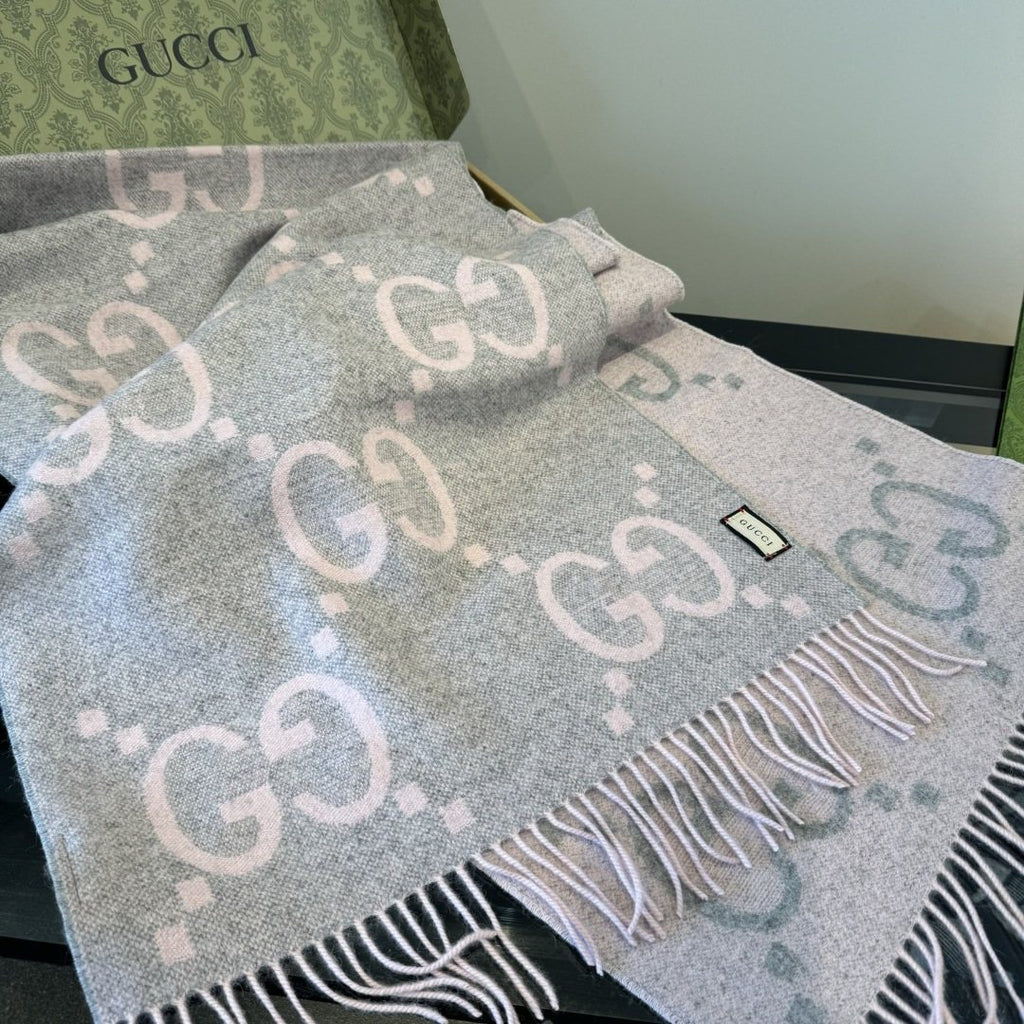 Gucci Fringed Interlocking Motif Scarf product image 11, provided for visual reference and product detail review