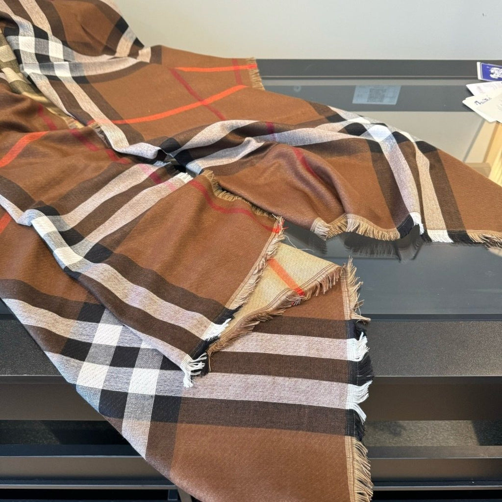 Burberry Bold Check Fringed Scarf - 110 x 200 cm product image 11, provided for visual reference and product detail review