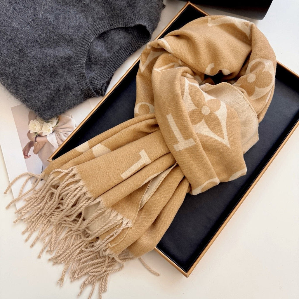 Louis Vuitton Knotted-Fringe Monogram Scarf - 65 x 180 cm product image 15, provided for visual reference and product detail