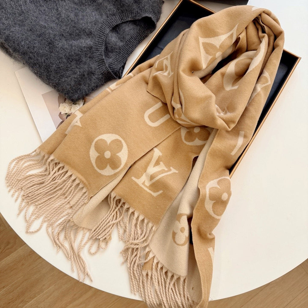 Louis Vuitton Knotted-Fringe Monogram Scarf - 65 x 180 cm product image 16, provided for visual reference and product detail