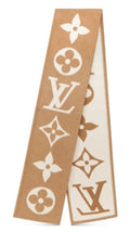 Louis Vuitton Oversized Monogram Fashion Scarf product image 1, provided for visual reference and product detail review