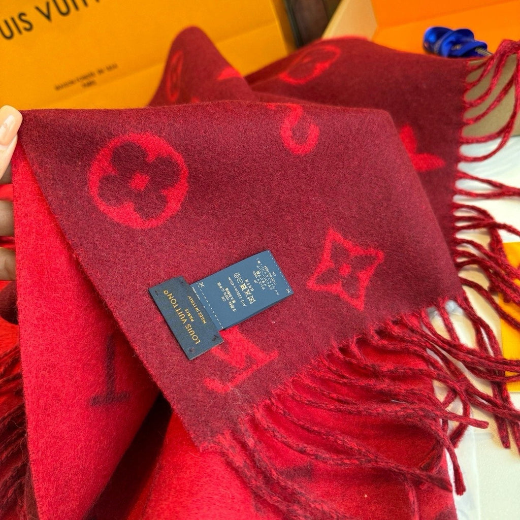 Louis Vuitton Fringed Wool Monogram Scarf product image 7, provided for visual reference and product detail review