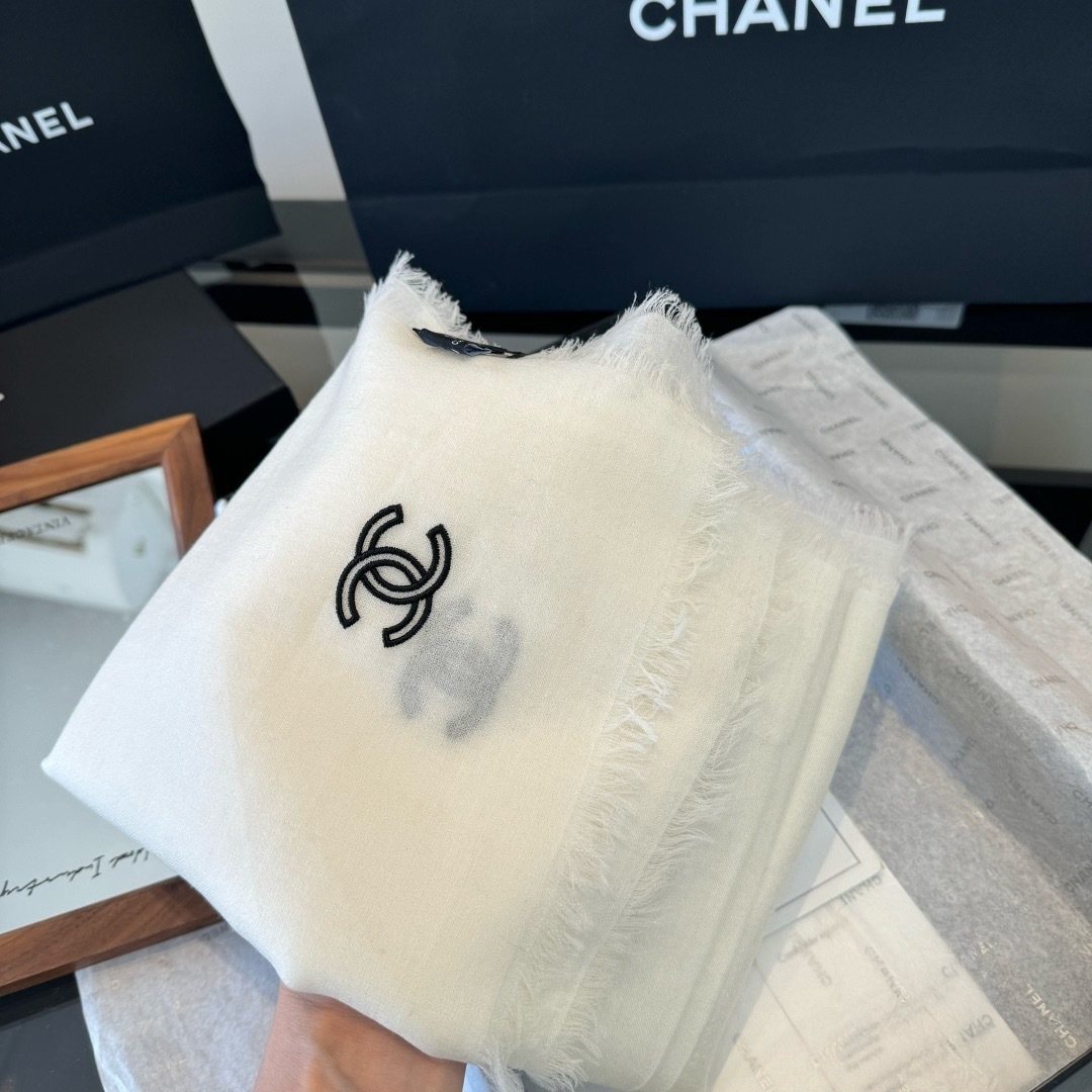 Chanel Fringe-Trim Cashmere Scarf product image 11, provided for visual reference and product detail review