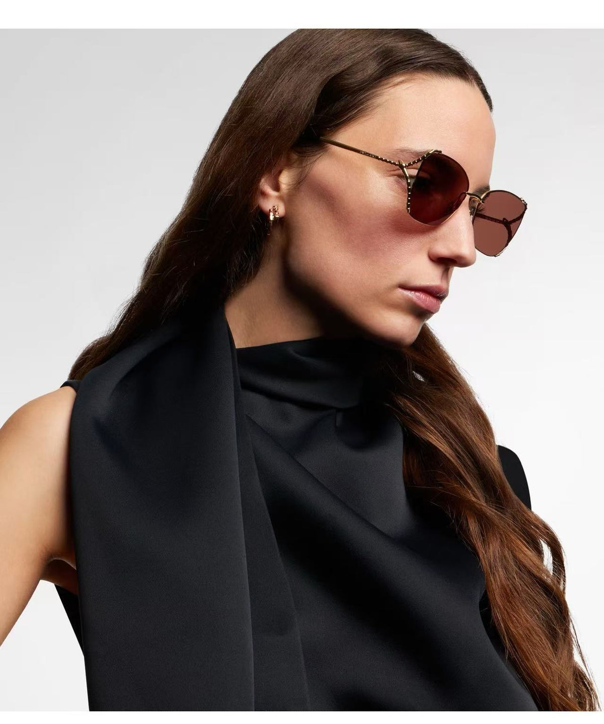 Bvlgari BV40081U Sunglasses product image 1, provided for visual reference and product detail review