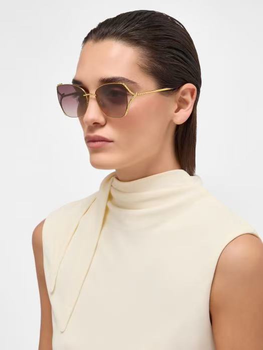Bvlgari BV40081U Sunglasses product image 11, provided for visual reference and product detail review