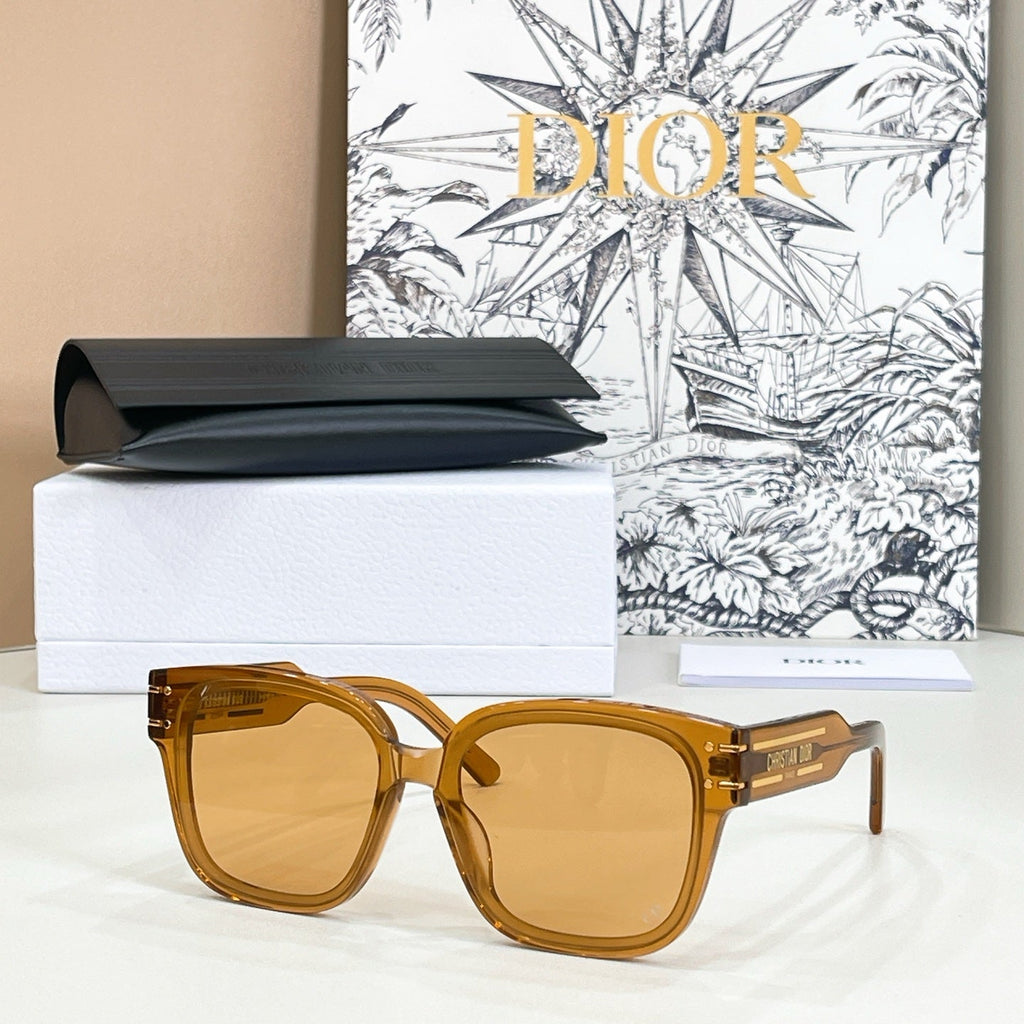 Dior DIORCAT2147M Sunglasses product image 5, provided for visual reference and product detail review
