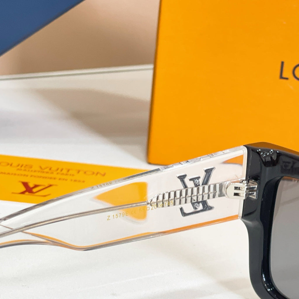 Louis Vuitton Z1579E Sunglasses product image 9, provided for visual reference and product detail review
