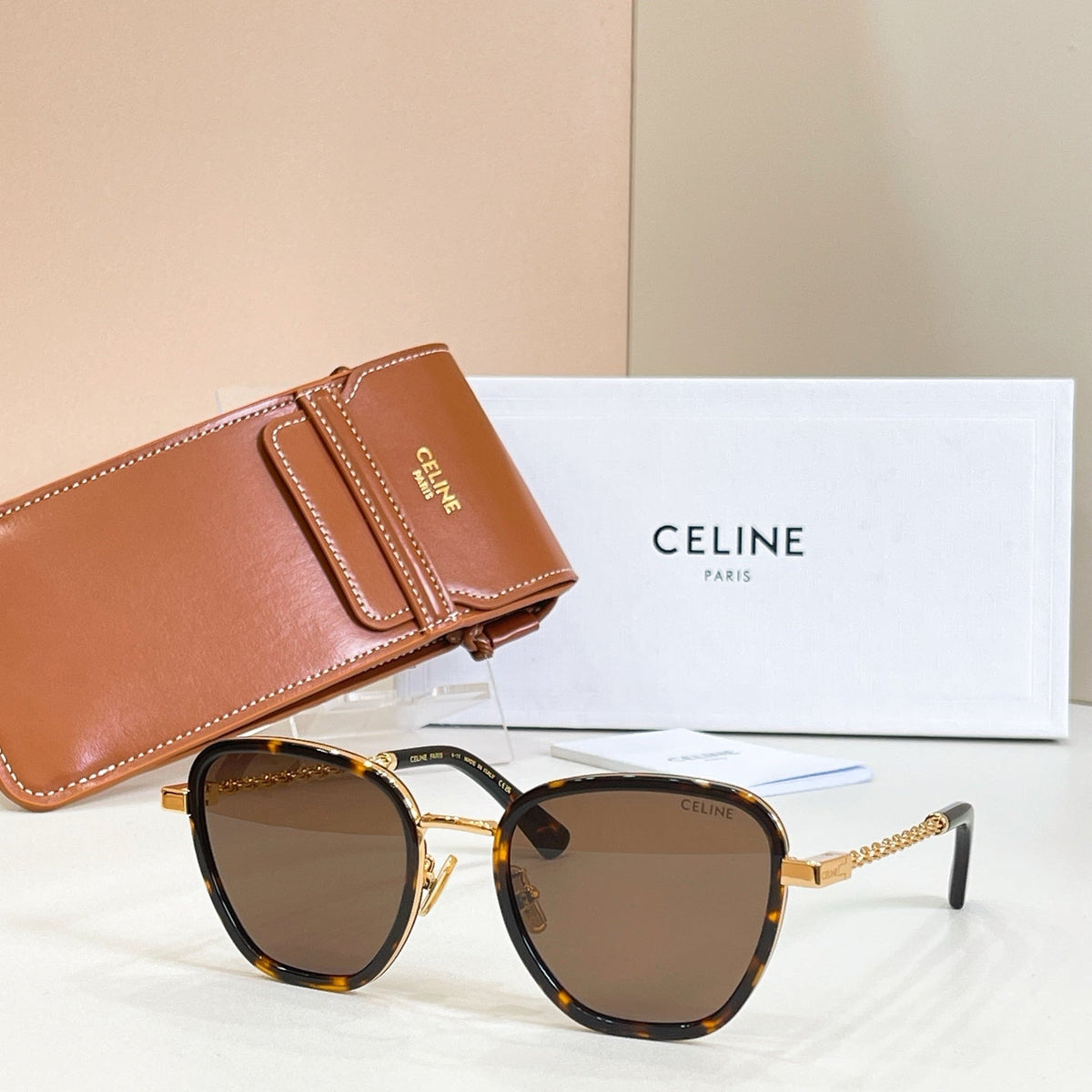 Celine CL42125U Sunglasses product image 4, provided for visual reference and product detail review
