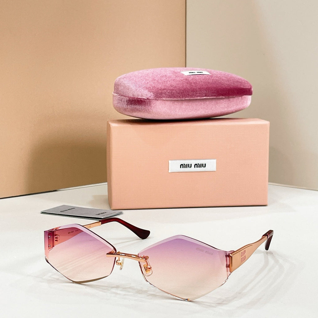 Miu Miu MU 140AV Sunglasses product image 3, provided for visual reference and product detail review
