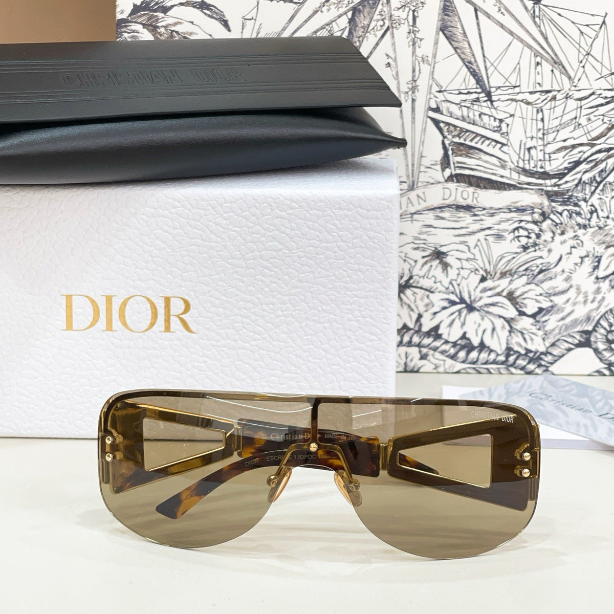 Dior Escrime Sunglasses product image 13, provided for visual reference and product detail review