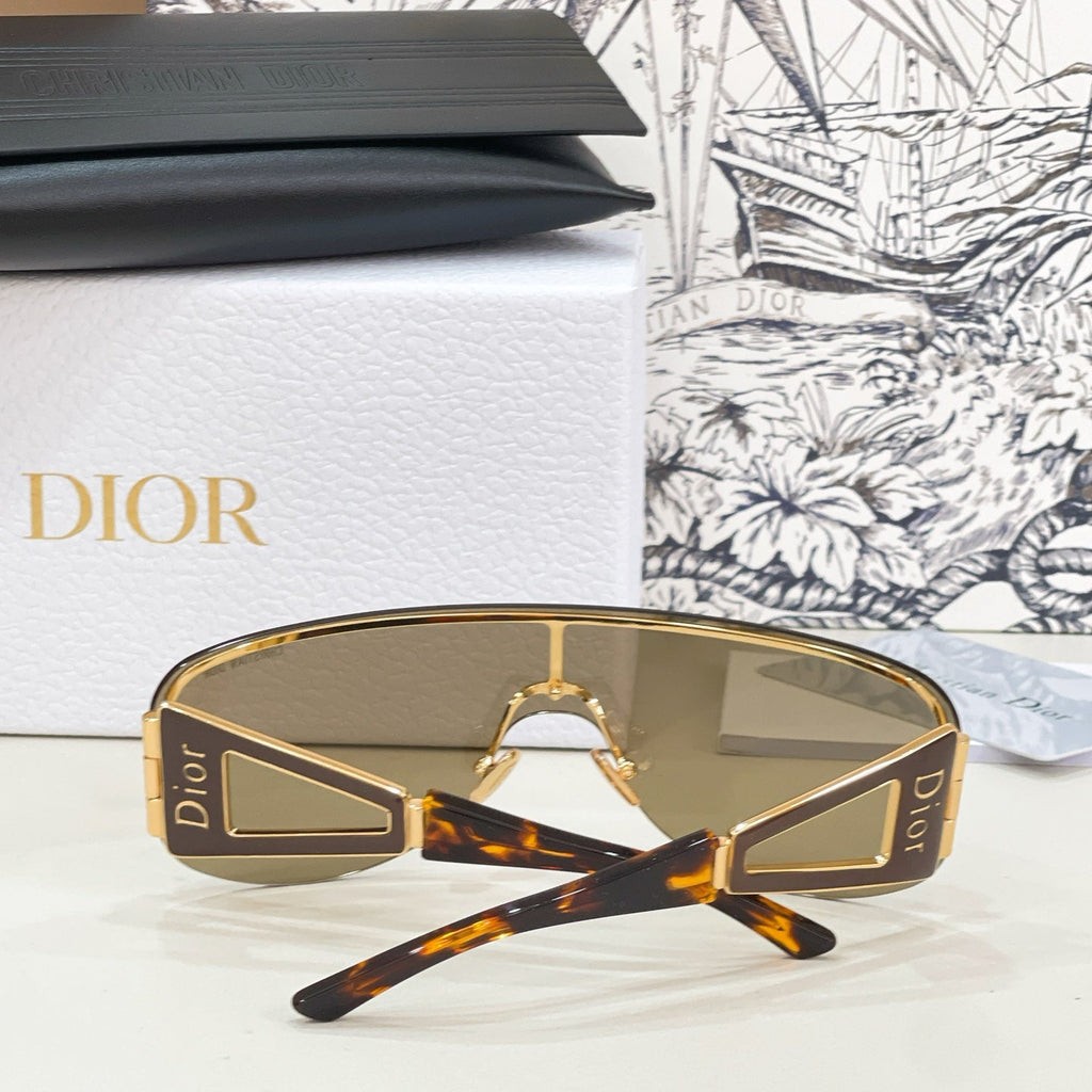 Dior Escrime Sunglasses product image 17, provided for visual reference and product detail review