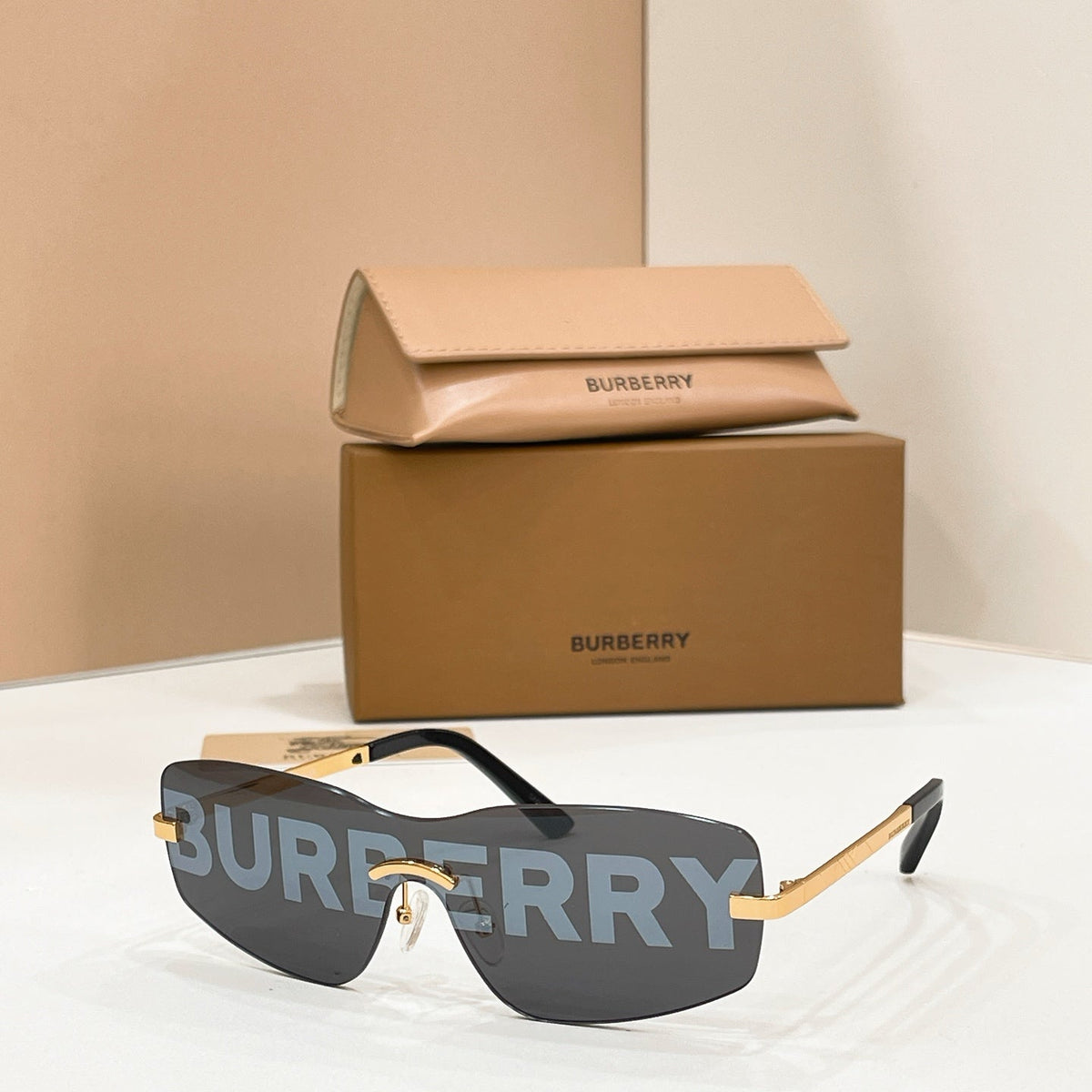 Burberry B8934 Sunglasses product image 6, provided for visual reference and product detail review