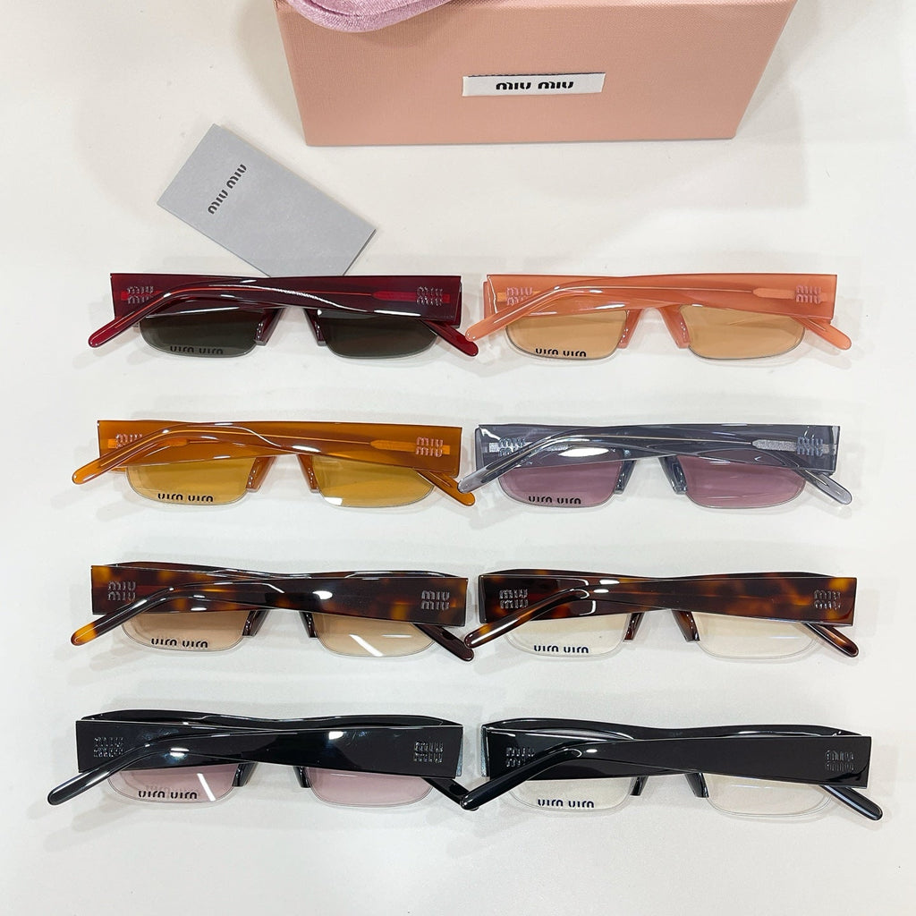 Miu Miu SMU B07-F Sunglasses product image 9, provided for visual reference and product detail review