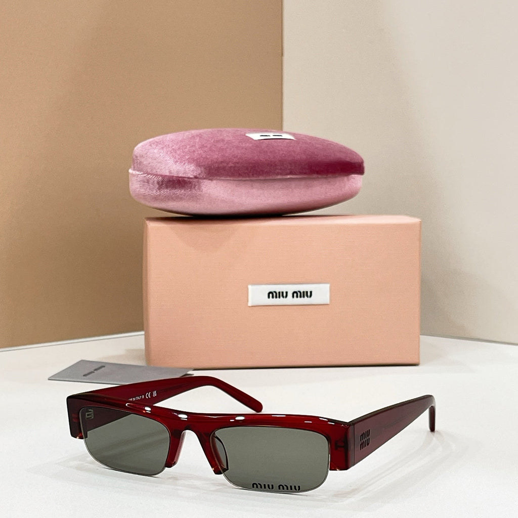Miu Miu SMU B07-F Sunglasses product image 7, provided for visual reference and product detail review