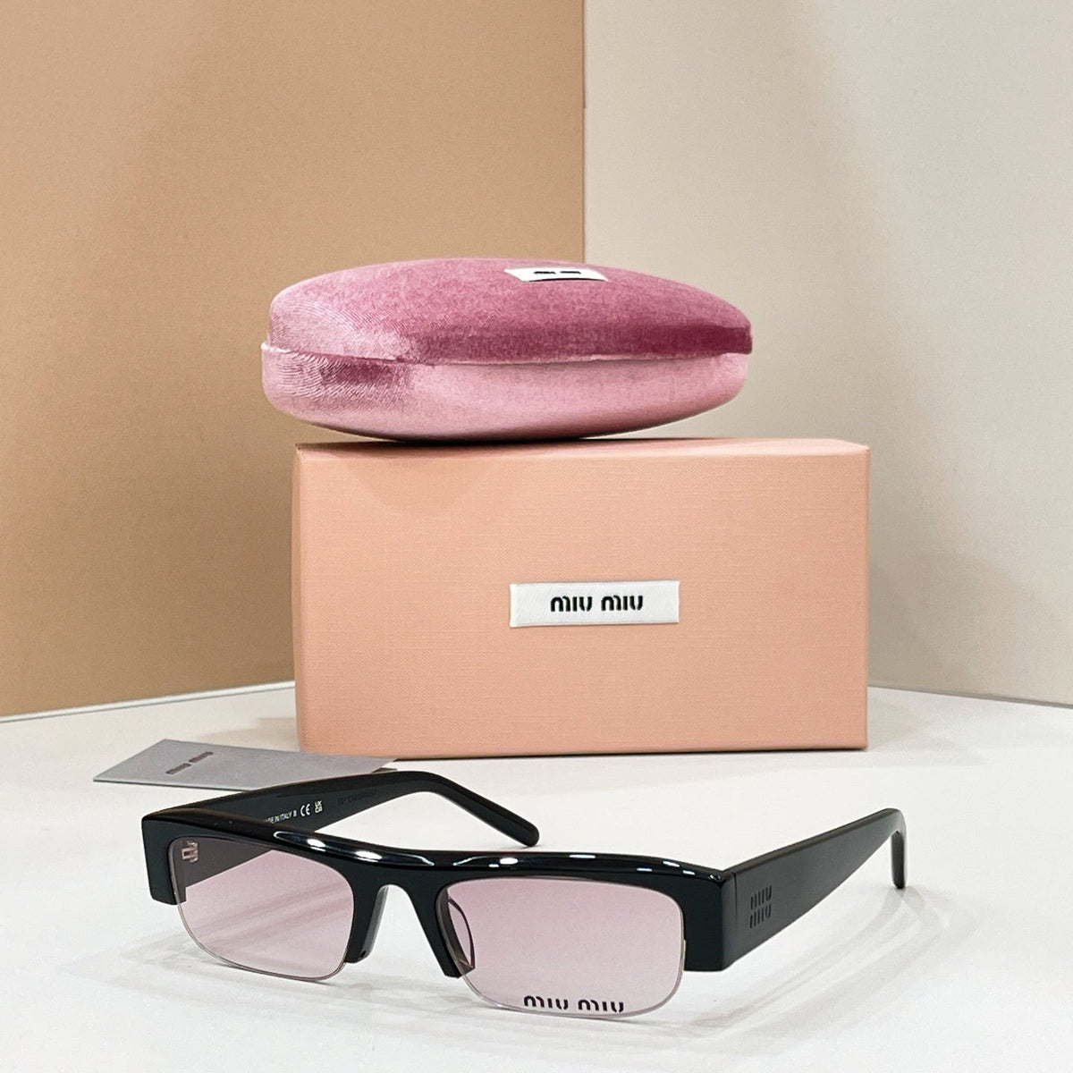 Miu Miu SMU B07-F Sunglasses product image 8, provided for visual reference and product detail review