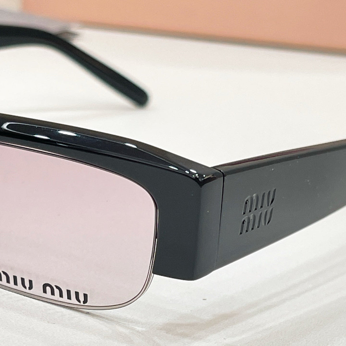 Miu Miu SMU B07-F Sunglasses product image 11, provided for visual reference and product detail review