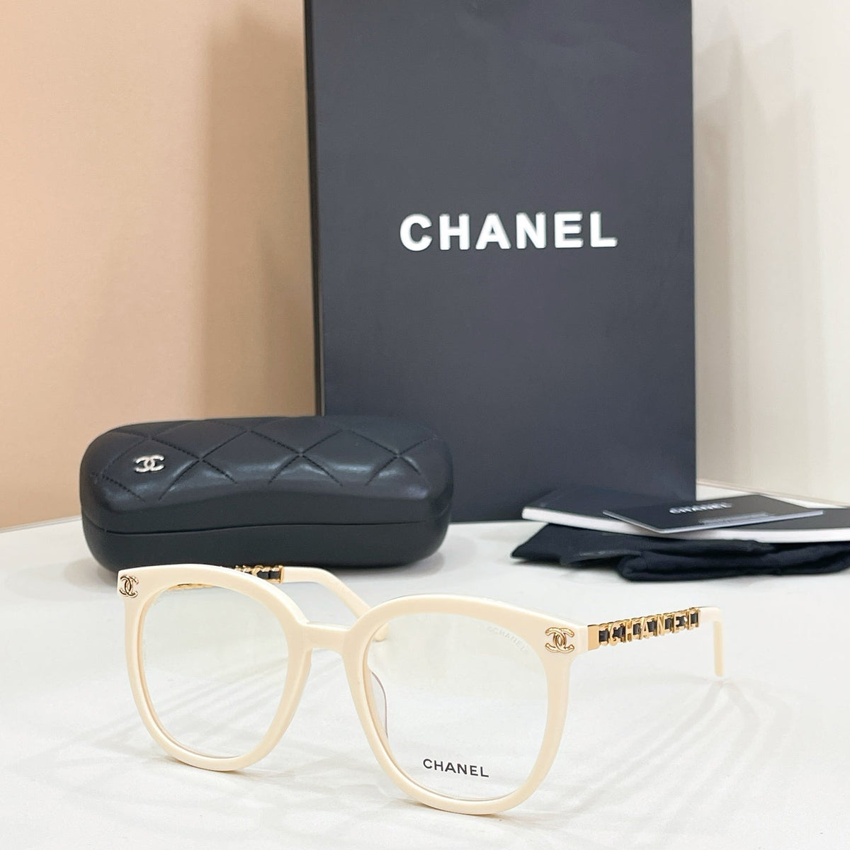 Chanel CH8027 Sunglasses product image 3, provided for visual reference and product detail review