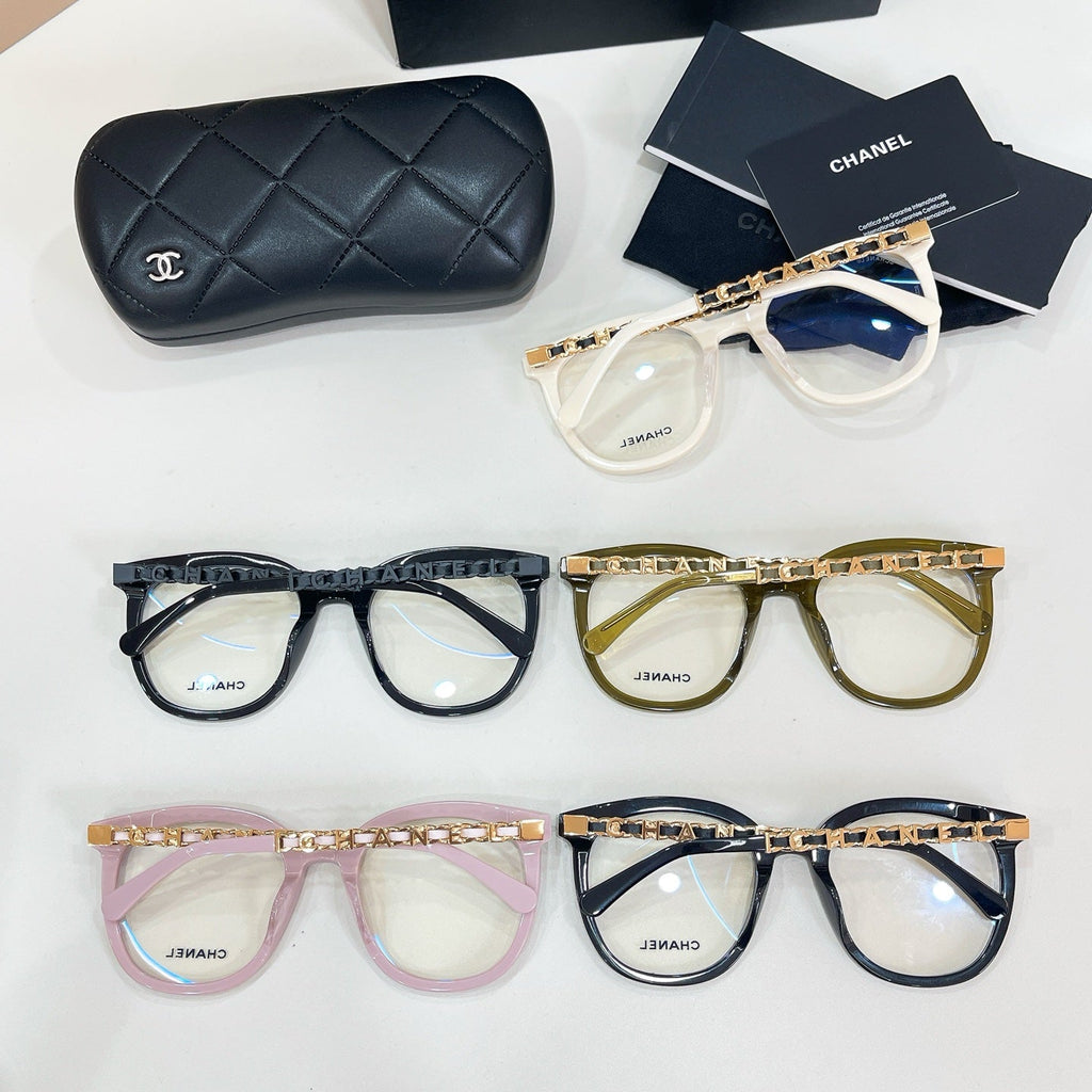 Chanel CH8027 Sunglasses product image 8, provided for visual reference and product detail review