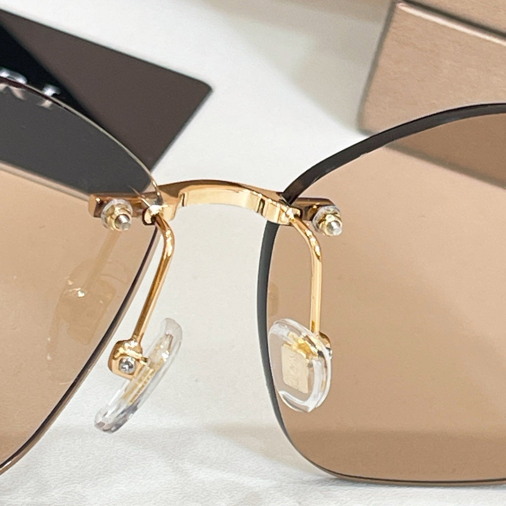 Bvlgari BV 40083U Sunglasses product image 8, provided for visual reference and product detail review