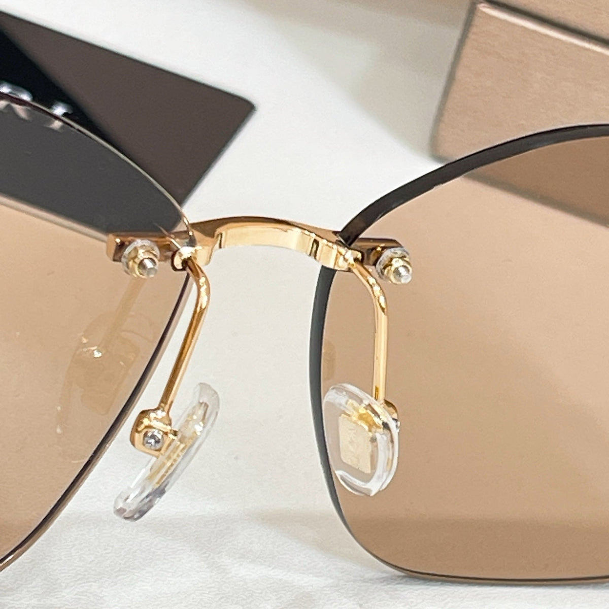 Bvlgari BV 40083U Sunglasses product image 8, provided for visual reference and product detail review