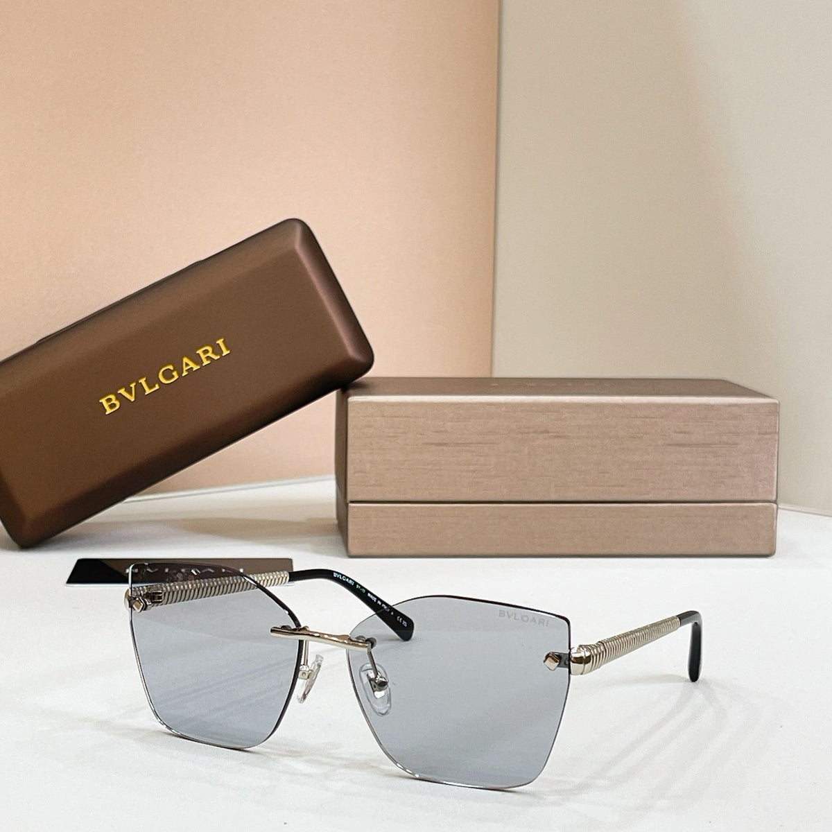 Bvlgari BV 40083U Sunglasses product image 3, provided for visual reference and product detail review