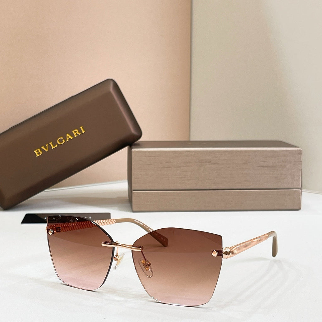 Bvlgari BV 40083U Sunglasses product image 12, provided for visual reference and product detail review