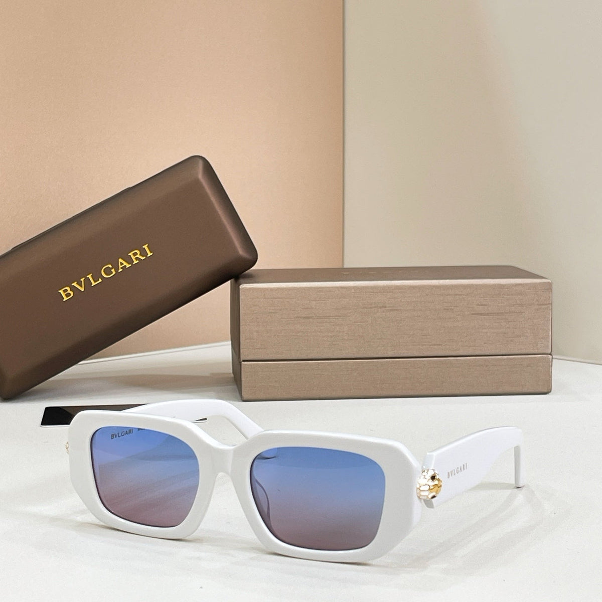 Bvlgari BV 40067I Sunglasses product image 5, provided for visual reference and product detail review