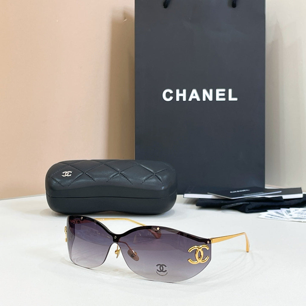 Chanel OCH9582 Sunglasses product image 1, provided for visual reference and product detail review