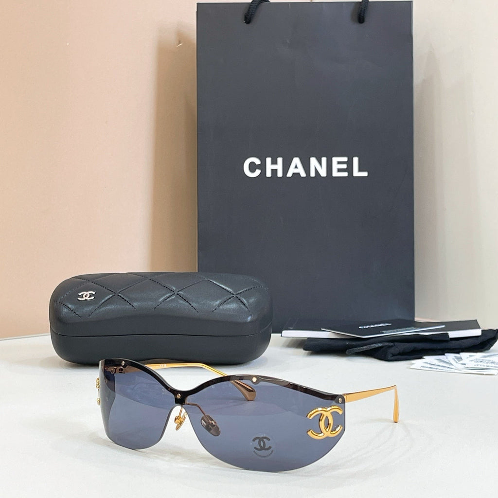 Chanel OCH9582 Sunglasses product image 9, provided for visual reference and product detail review