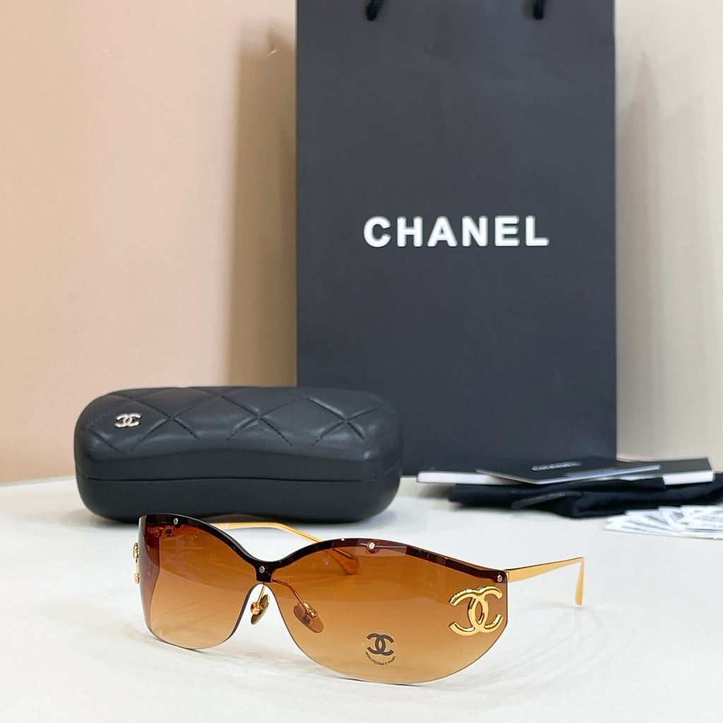 Chanel OCH9582 Sunglasses product image 3, provided for visual reference and product detail review