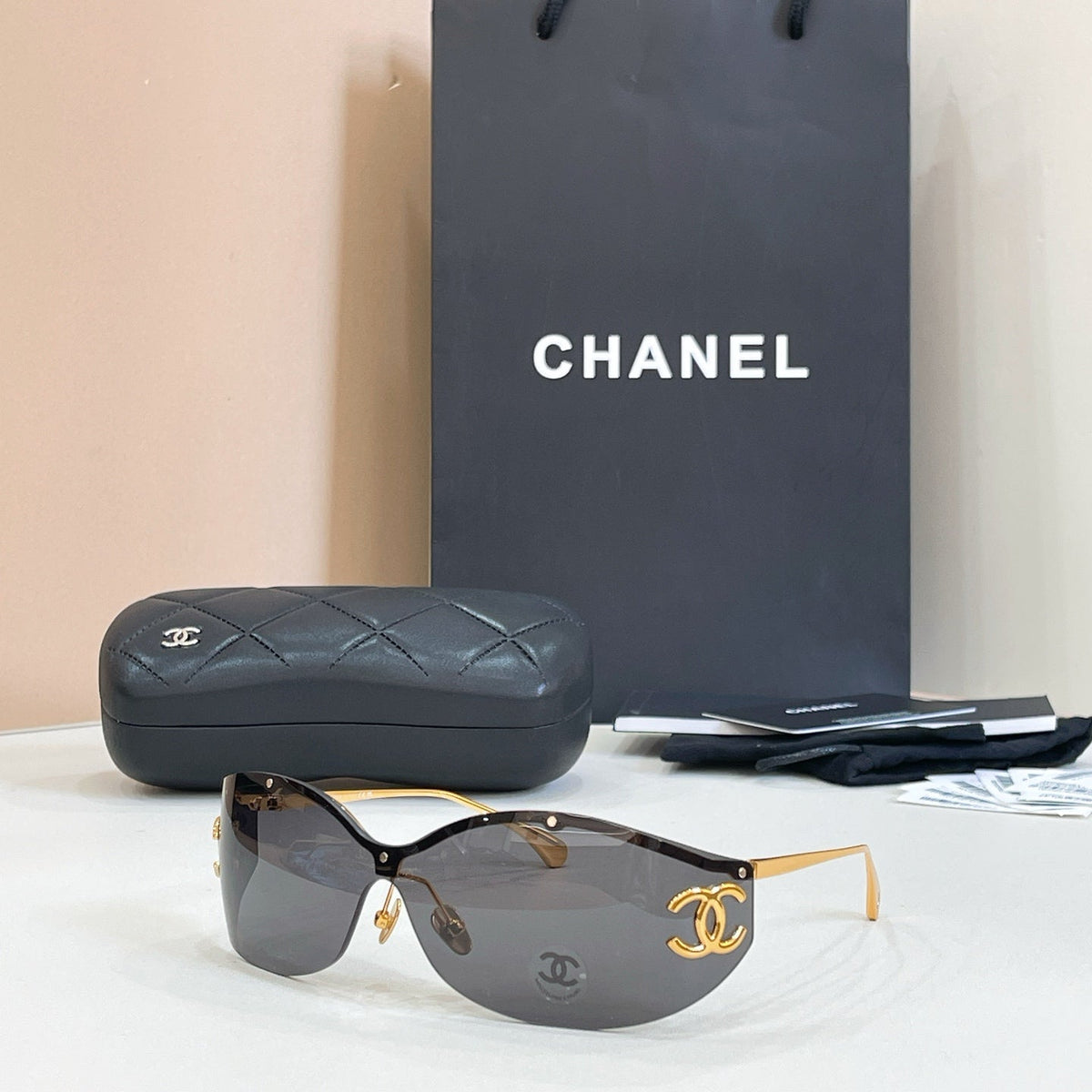 Chanel OCH9582 Sunglasses product image 6, provided for visual reference and product detail review