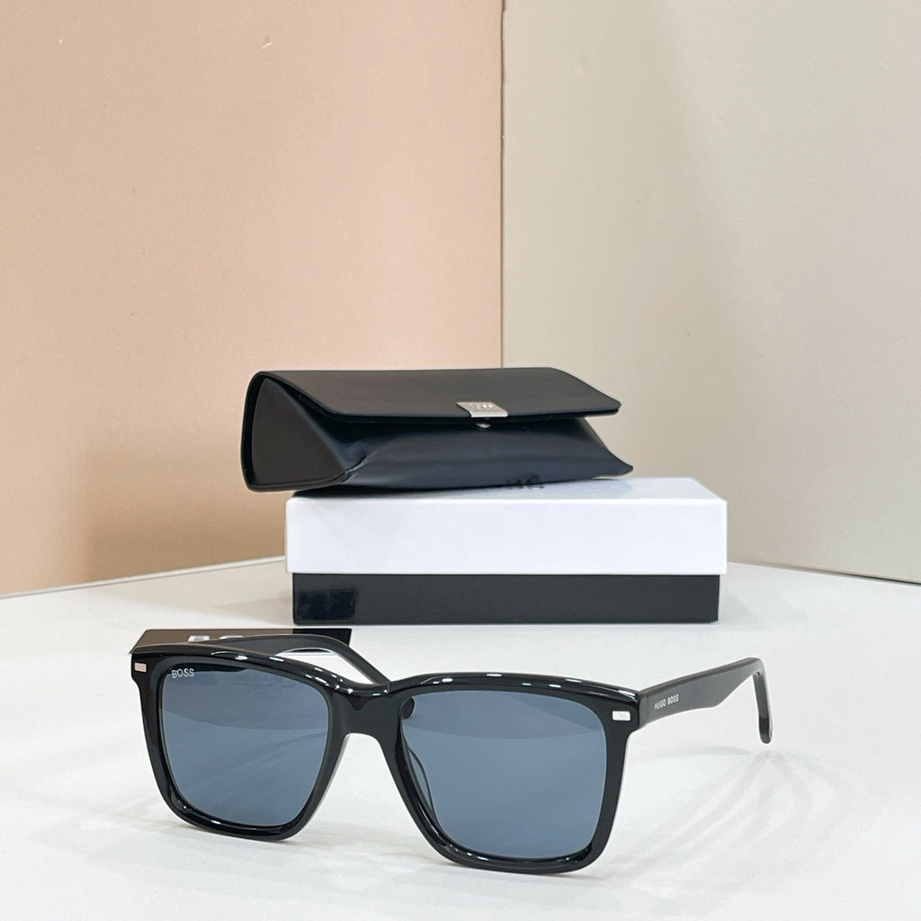 BOSS 1317 Sunglasses product image 2, provided for visual reference and product detail review
