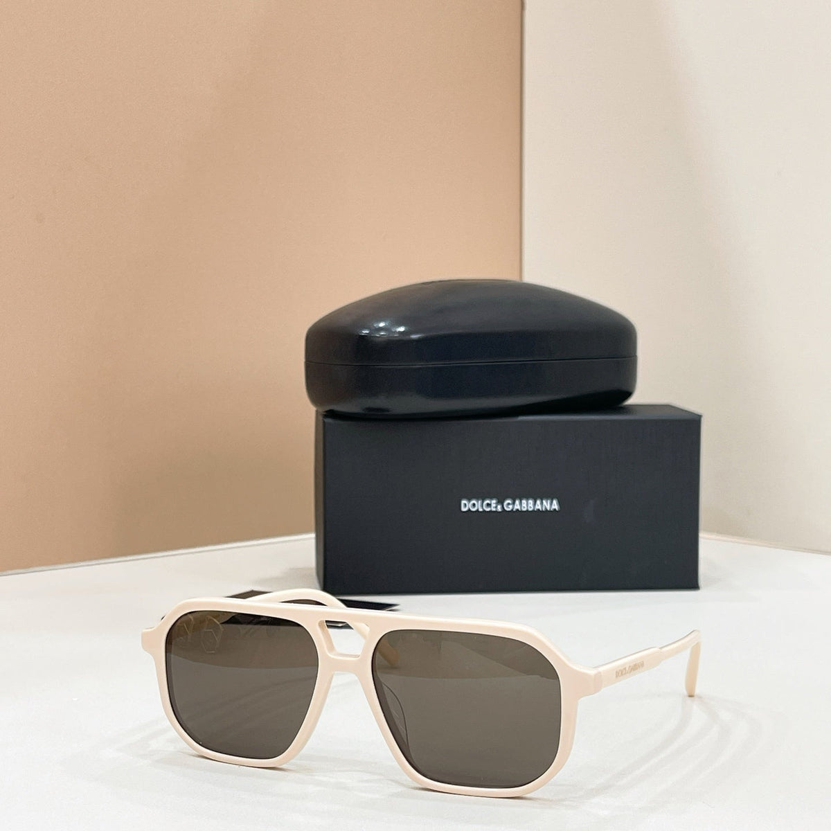 Dolce & Gabbana DG4541 Sunglasses product image 3, provided for visual reference and product detail review