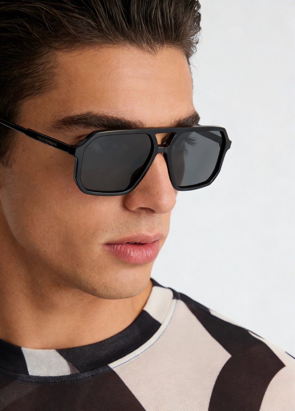 Dolce & Gabbana DG4541 Sunglasses product image 9, provided for visual reference and product detail review