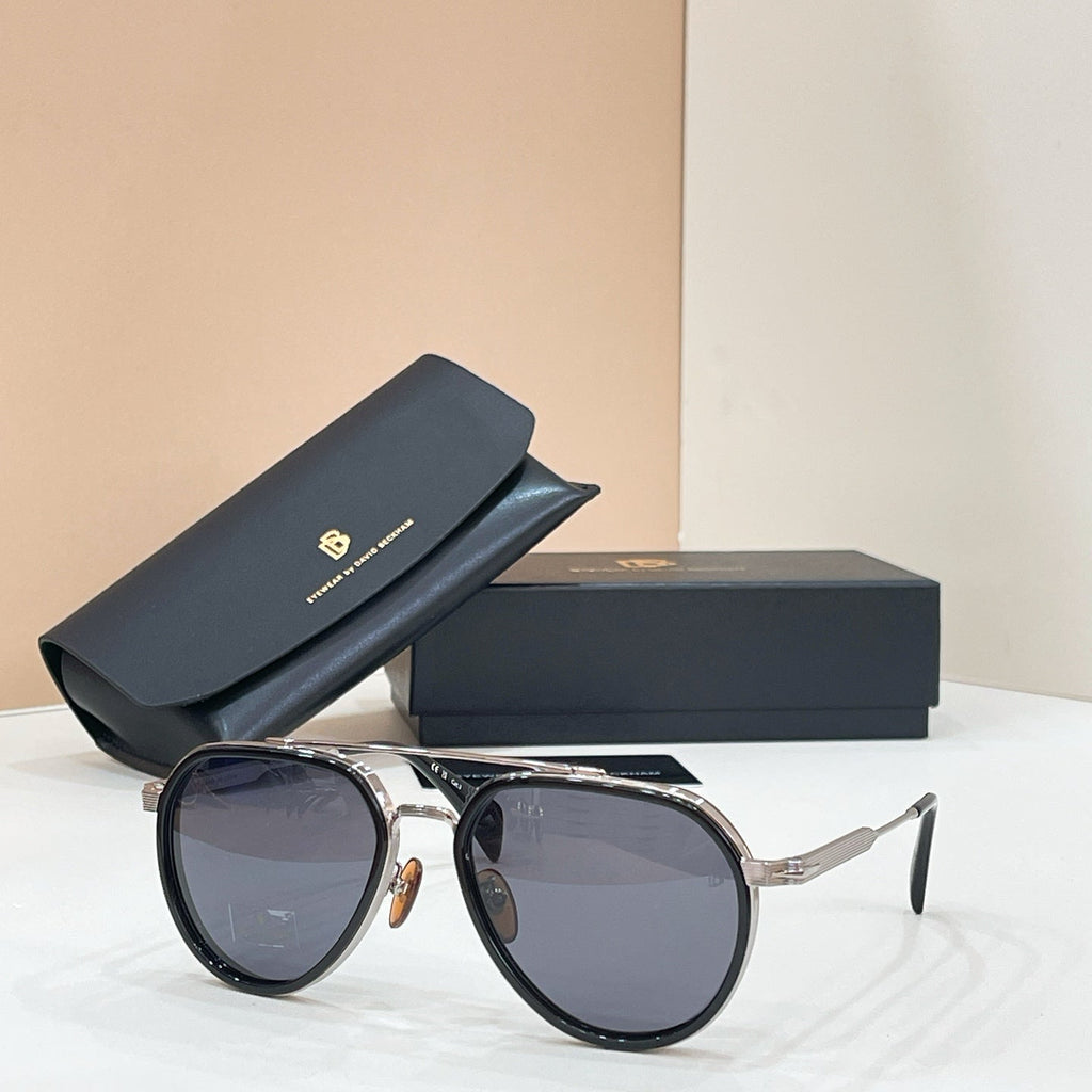 David Beckham DB 1226/S Sunglasses product image 3, provided for visual reference and product detail review