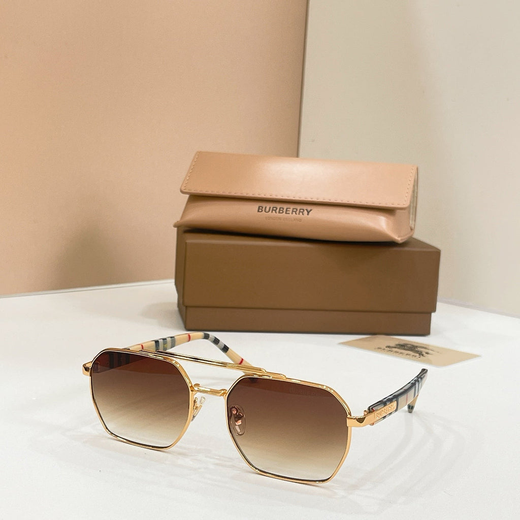 Burberry BE 2245 Sunglasses product image 4, provided for visual reference and product detail review