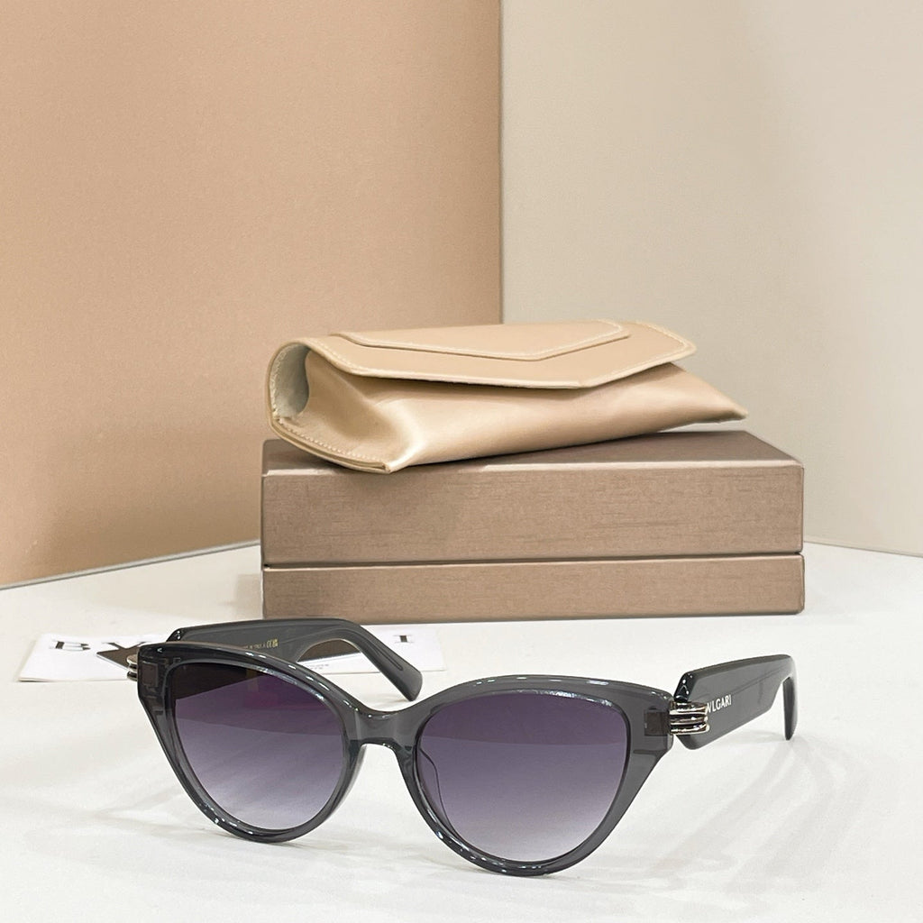 Bvlgari BV 50045I Sunglasses product image 1, provided for visual reference and product detail review