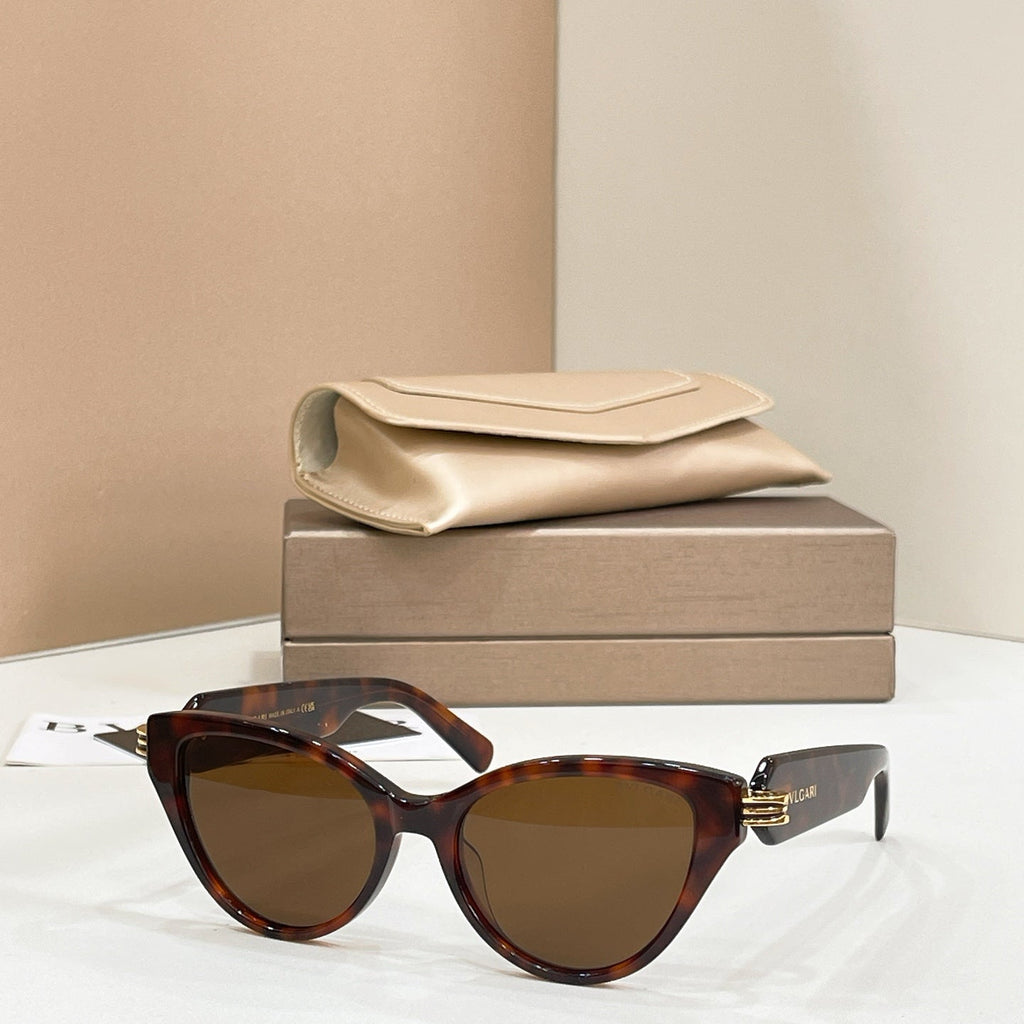 Bvlgari BV 50045I Sunglasses product image 4, provided for visual reference and product detail review