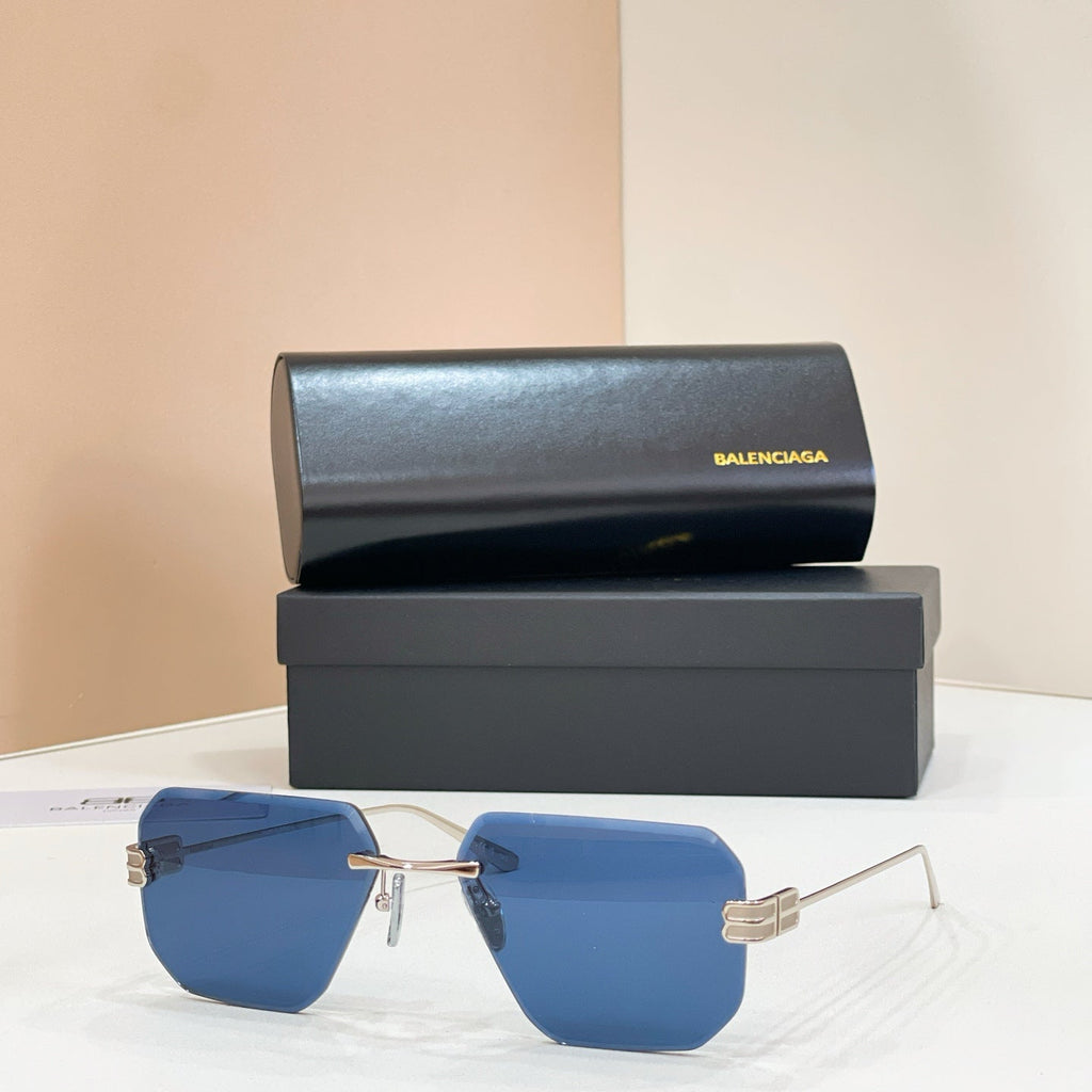 Balenciaga BB0810S Sunglasses product image 3, provided for visual reference and product detail review