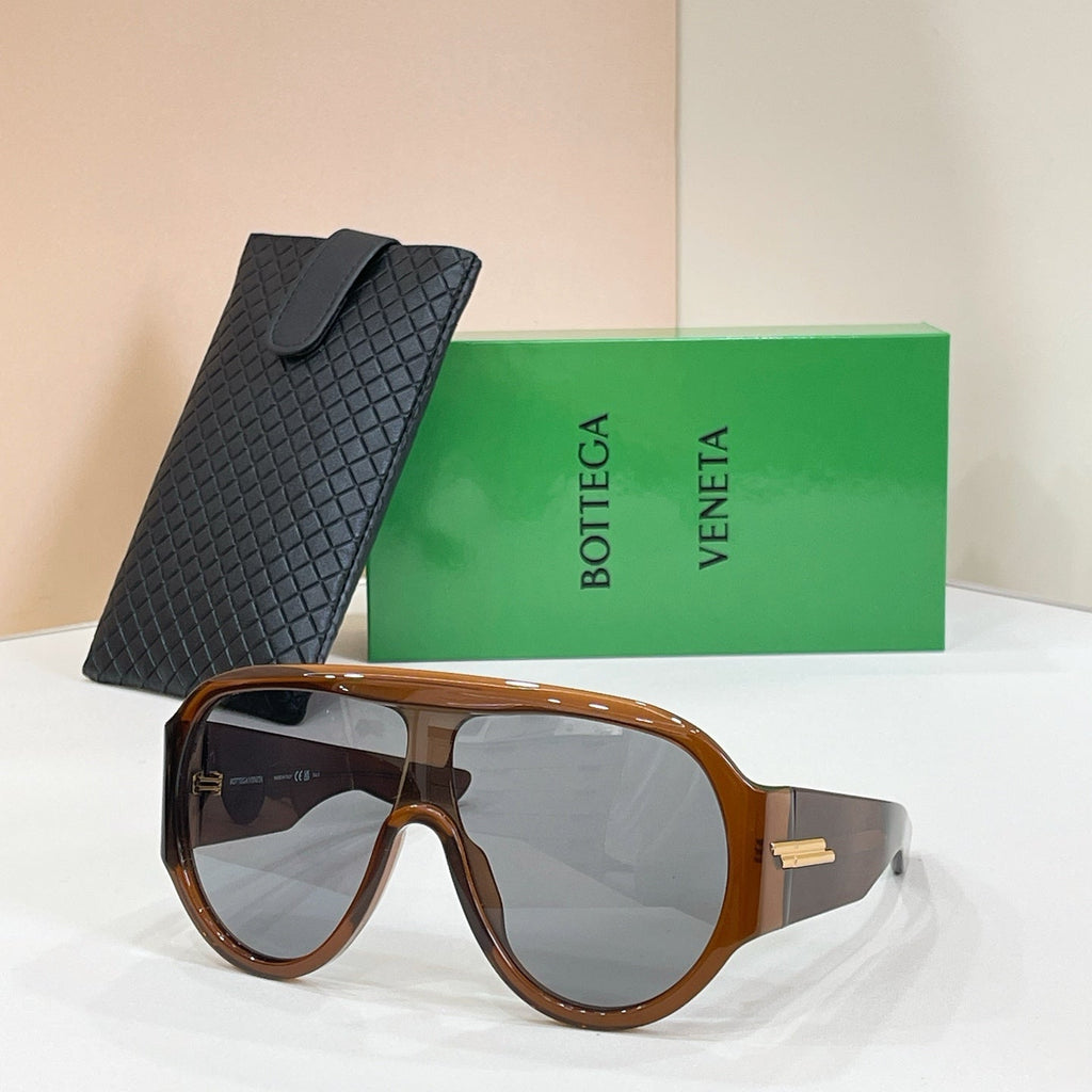 Bottega Veneta BV1345S Sunglasses product image 4, provided for visual reference and product detail review