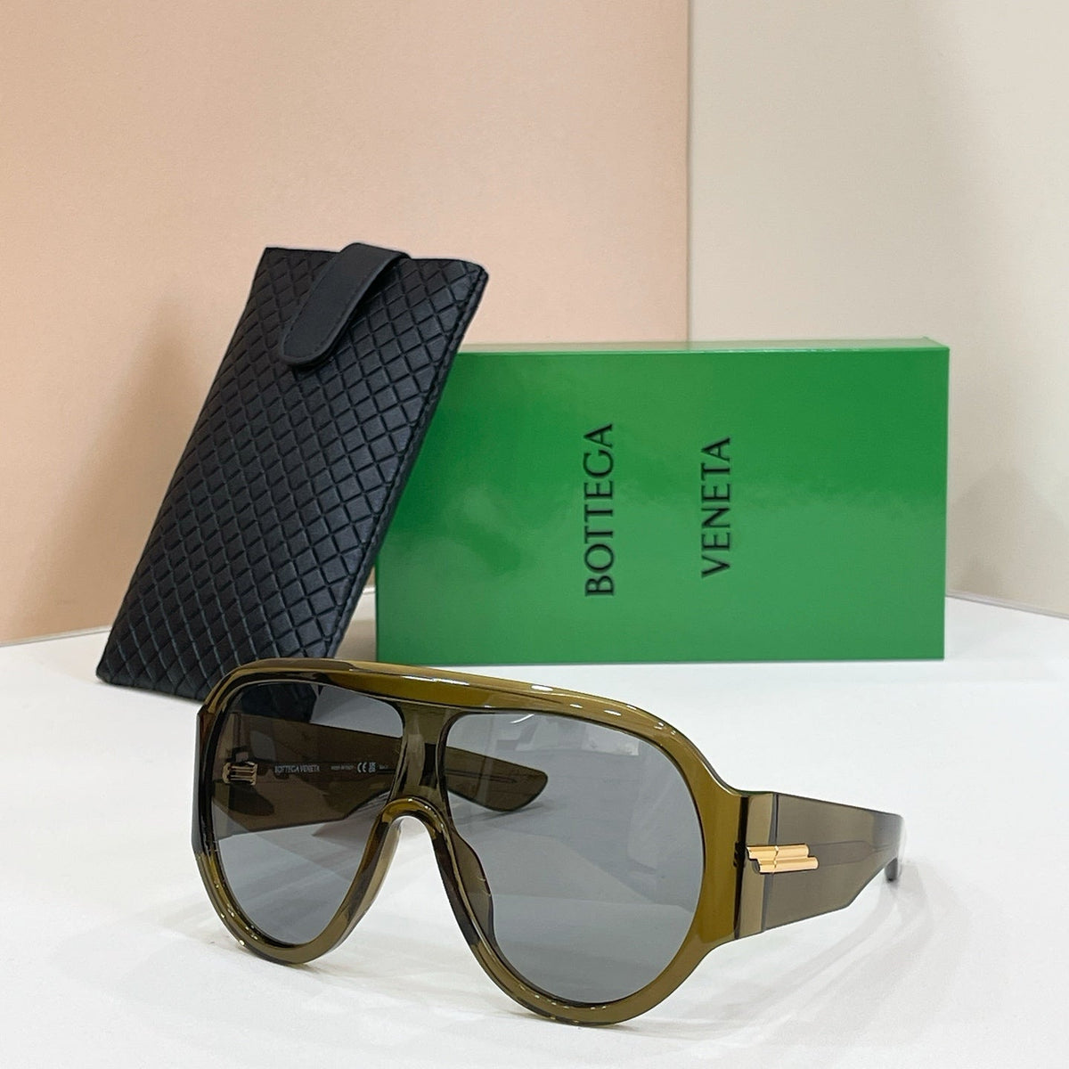 Bottega Veneta BV1345S Sunglasses product image 6, provided for visual reference and product detail review