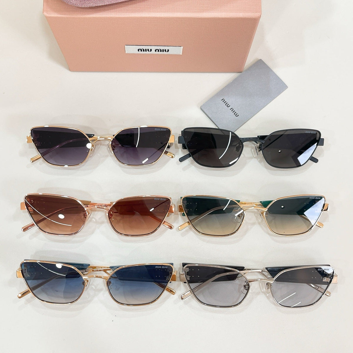 Miu Miu SMU 65WS Sunglasses product image 8, provided for visual reference and product detail review
