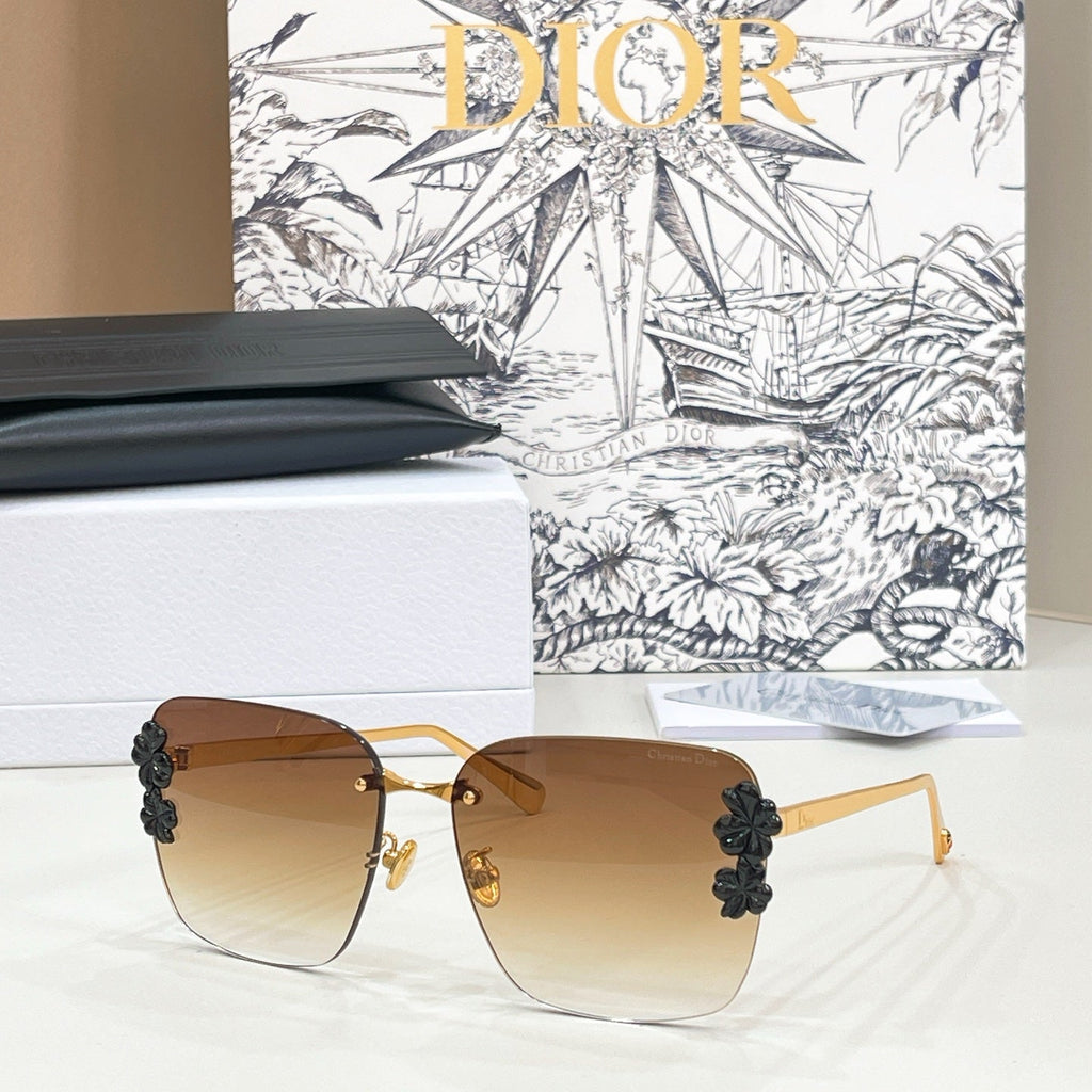 Dior Clover S2U Sunglasses product image 2, provided for visual reference and product detail review