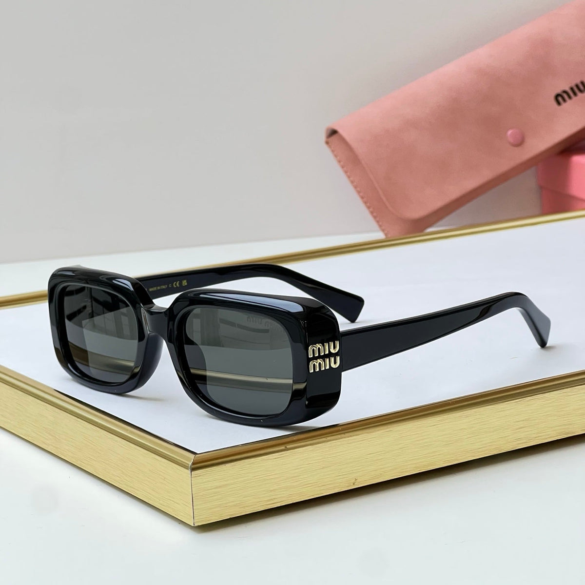 Miu Miu SMU B13-F Sunglasses product image 1, provided for visual reference and product detail review