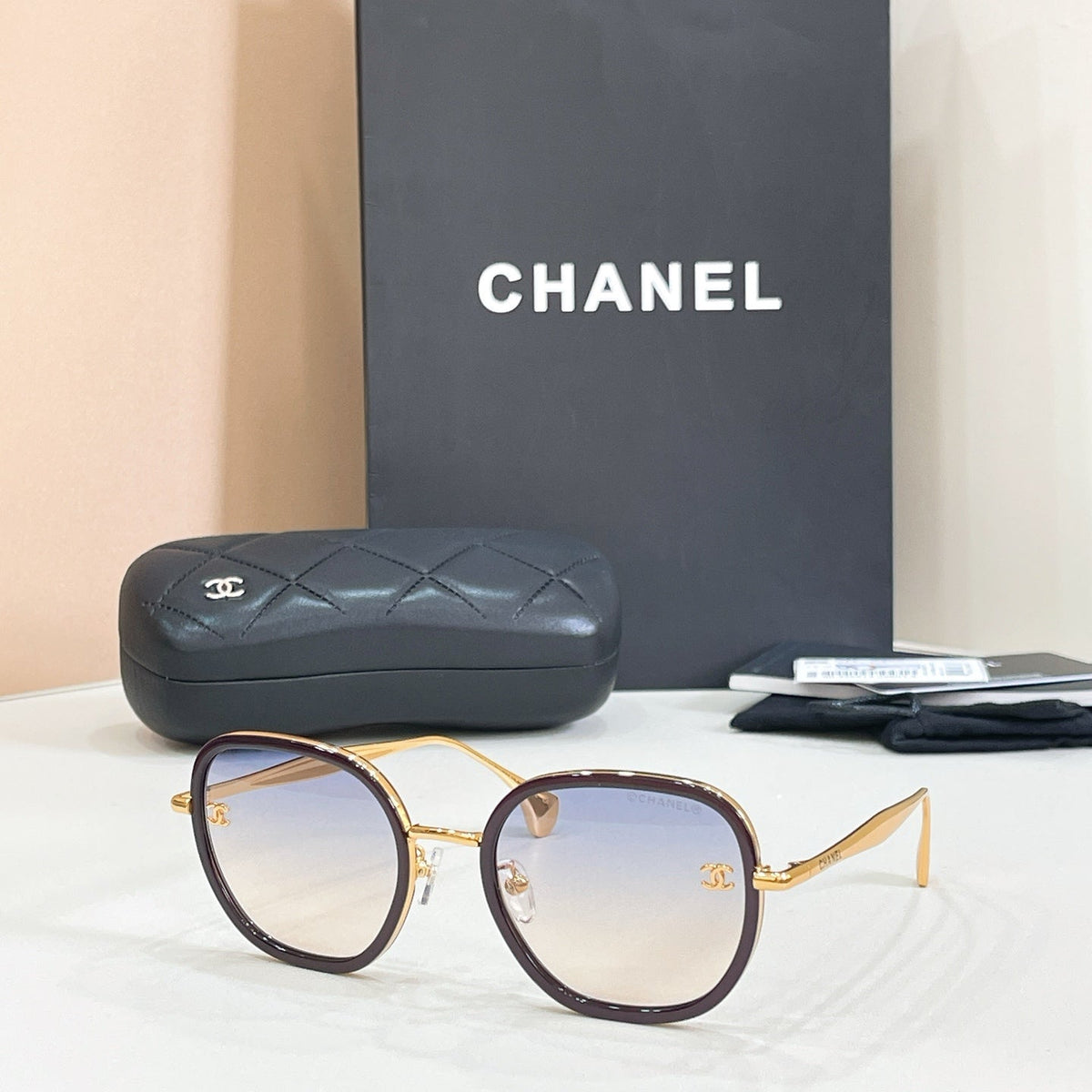 Chanel 5508-H Sunglasses product image 2, provided for visual reference and product detail review